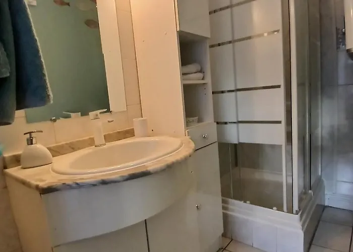 Apartamento Paisible à Deux Pas De La *