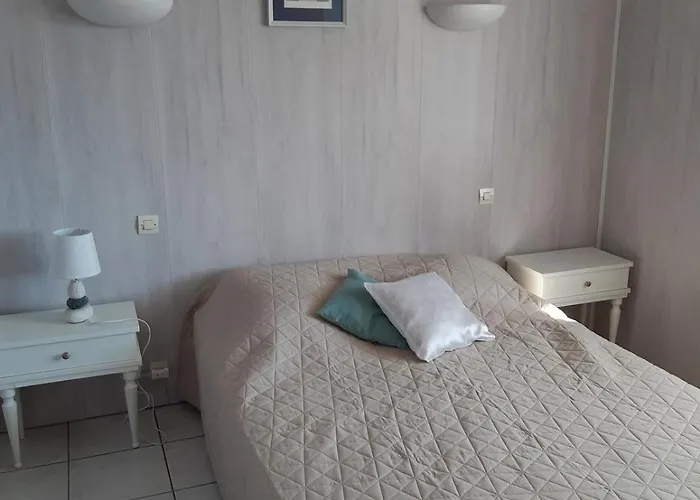 Apartamento Paisible à Deux Pas De La *